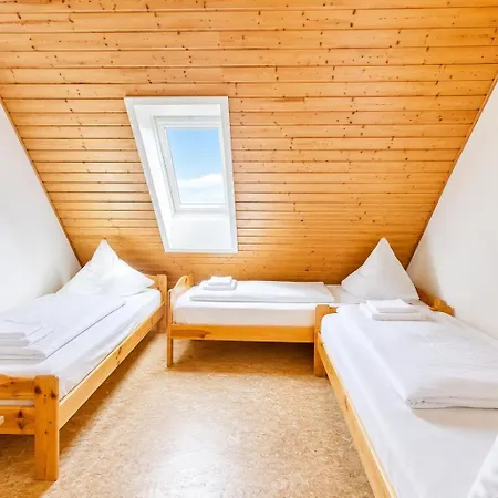 Ferienwohnung-weitblick-in-der-ferienanlage-suedblick 베르둠